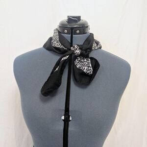 Liberty black and white patterned scarf